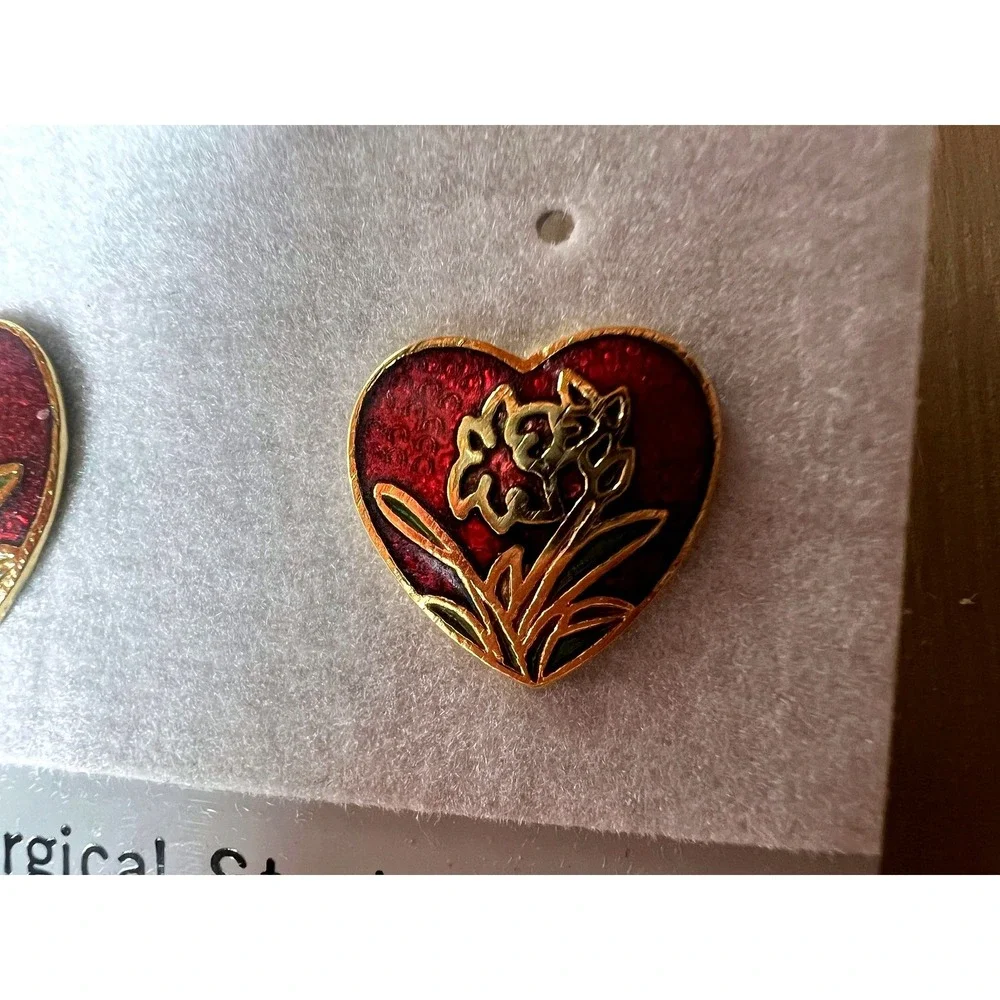 Vintage Genuine Cloisonne Heart Stud Earrings Red Gold Floral Botanical Dainty
